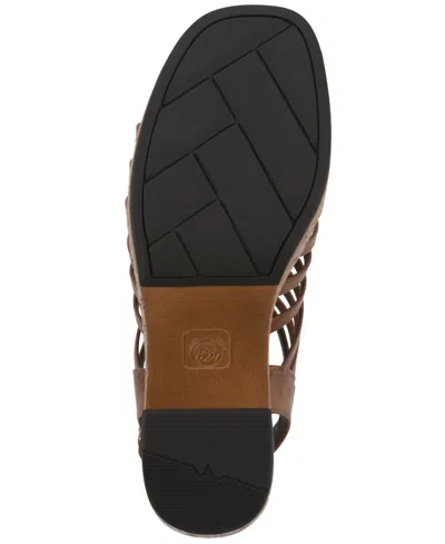White Mountain Barbea Platform Sandal In Brown