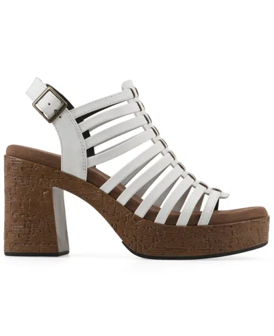 White Mountain Barbea Platform Sandal In White