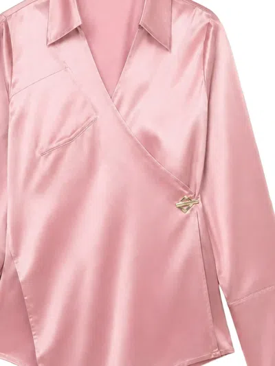 Danamè 랩 스타일 새틴 블라우스 In Pink