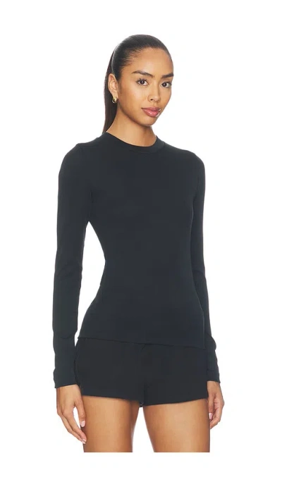 Essentials Fitted Longsleeve Tee In Black
