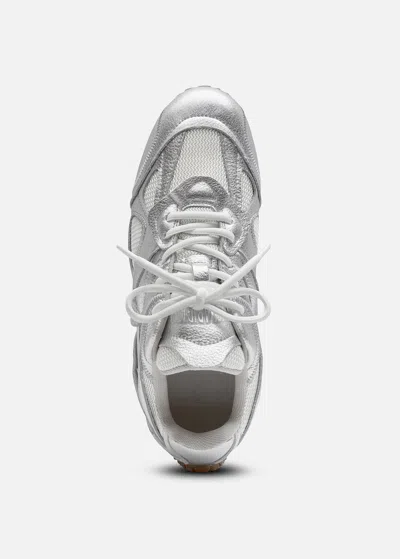 Axel Arigato Slow Runner In Silver