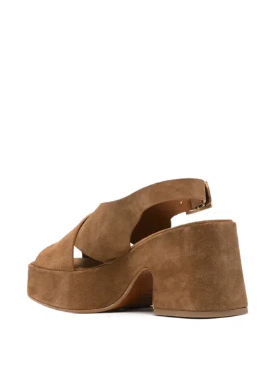 Curiosite Crossover-strap Platform Sandals In Brown