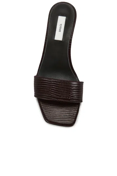 Totême Slim Lizard Embossed Bandeau Mule In Brown