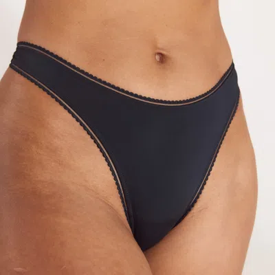Lounge Black In Black