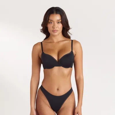 Lounge Black In Black