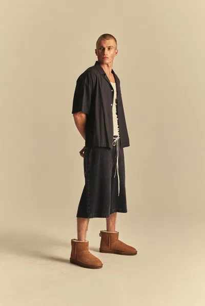 Elwood Boxy Camp Shirt In Black