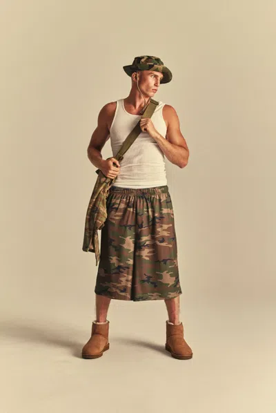 Elwood Baggy Mesh Shorts In Multi