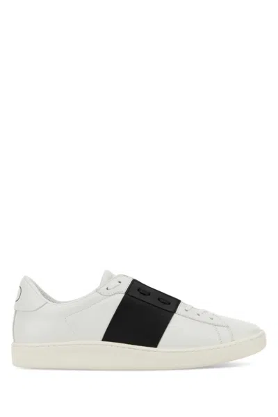 Valentino Garavani Minimalist Leather Sneakers With Contrasting Stripe Detail And Vlogo Signature In White