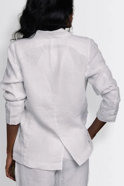 Reistor The She's Everything  Blazer In White
