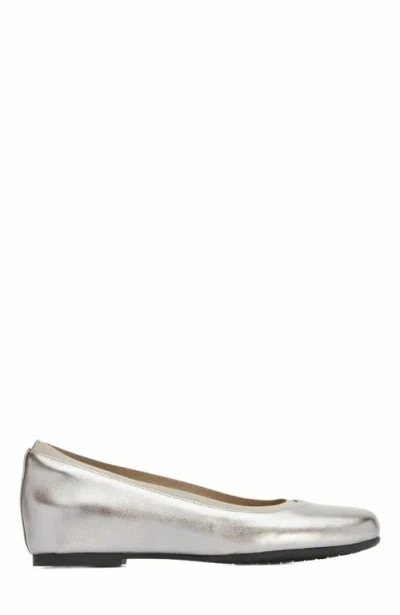 Abeo Cadence Ballet Flat In Silver