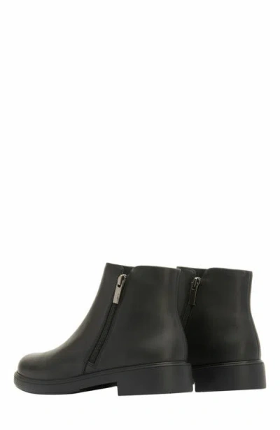Abeo Compass Zip Boot In Multi