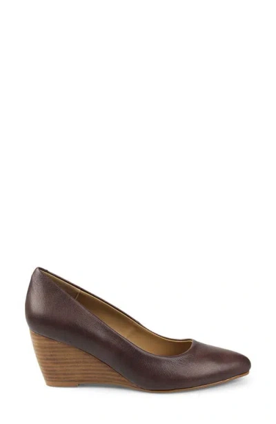 National Comfort Wedge Pump In Brown