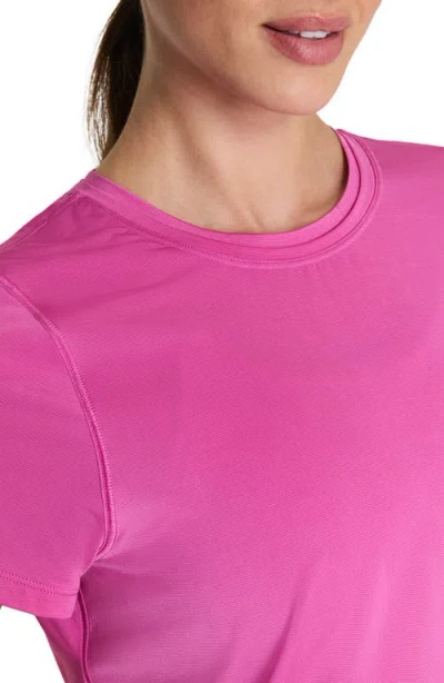 Spanx ® Keep Chill T-shirt In Pink