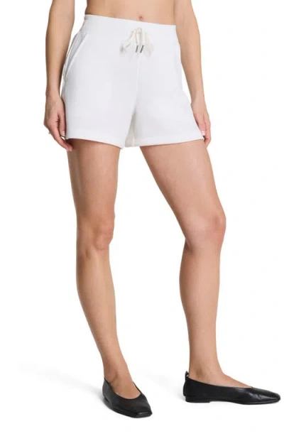 Spanx Airessentials Shorts In White