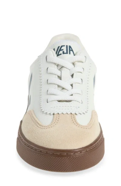 Veja Kids Leather Small Volley Trainers In White