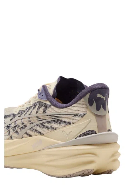 Puma Deviate Nitro 4 Running Shoe In Neutral