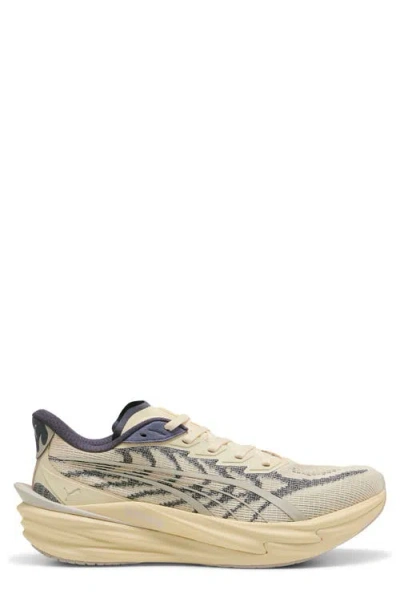 Puma Deviate Nitro 4 Running Shoe In Neutral