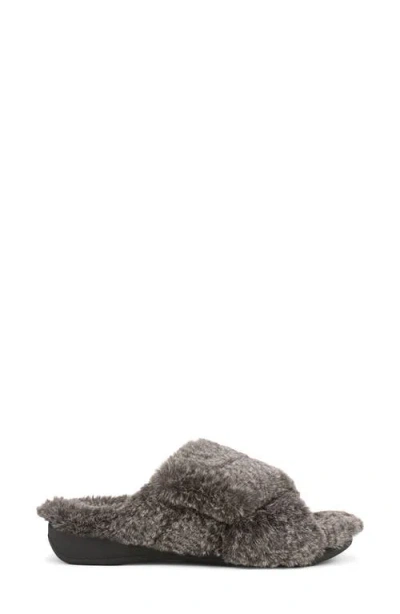Vionic Relax Ii Slide Slipper In Gray