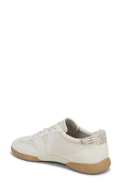 Vionic Arabelle Sneaker In White
