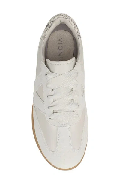 Vionic Arabelle Sneaker In White
