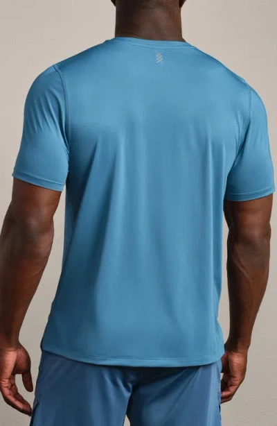 Rhone Endure T-shirt In Blue