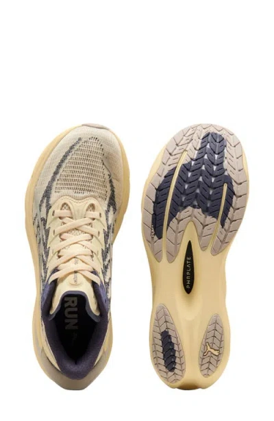 Puma Deviate Nitro 4 Running Shoe In Yellow