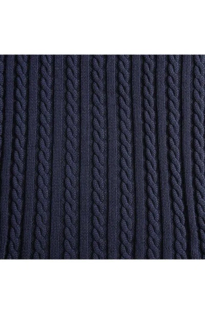 Tommy Hilfiger Cable Knit Solid Throw In Blue