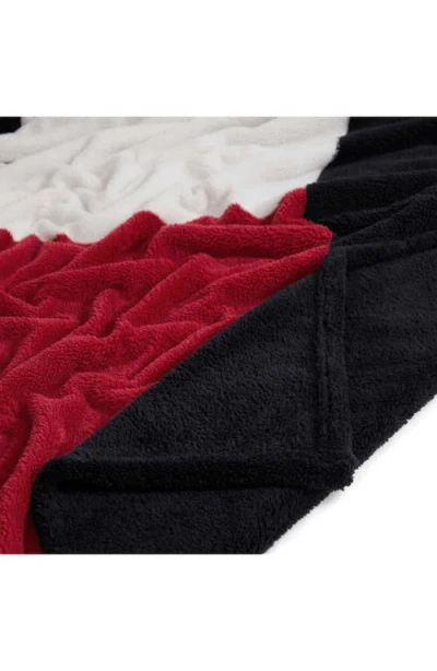 Tommy Hilfiger Iconic Flag Throw In Multi