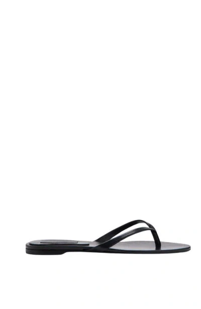 Mango Flip Flop In Black