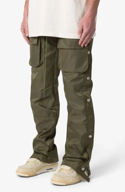 Mnml Snap Front Cargo Pants In Green