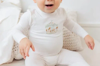 Bebe Bella Carousel Print Romper With Hat In Neutral