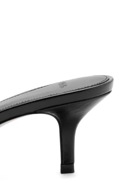 Mango Pointed Toe Kitten Heel Mule In Black