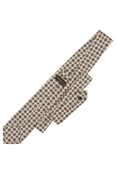 Elizabetta Claudius In Pattern