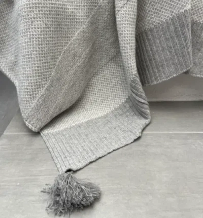 Loom.ist Wool Blended Throw