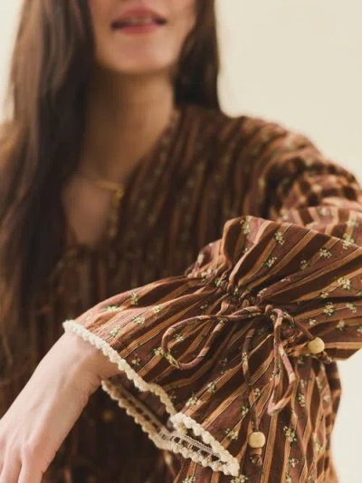 Eddy Isle Top In Brown