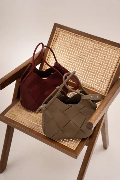81031540 Aetherwit Handbag In Brown