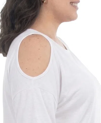 White Mark Plus Size Casual Cold Shoulder Pullover Top In White