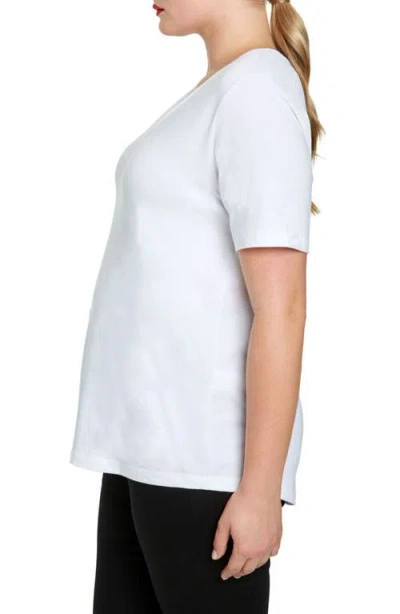 Universal Standard V-rex Tee In White