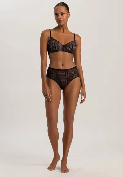Hanro Hedy Underwire Bra In Black