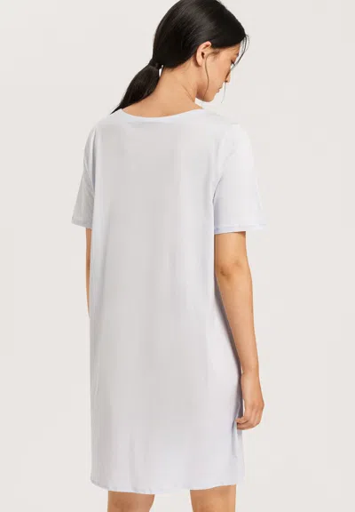 Hanro Cotton Deluxe Round Neck Cotton Nightgown In Blue