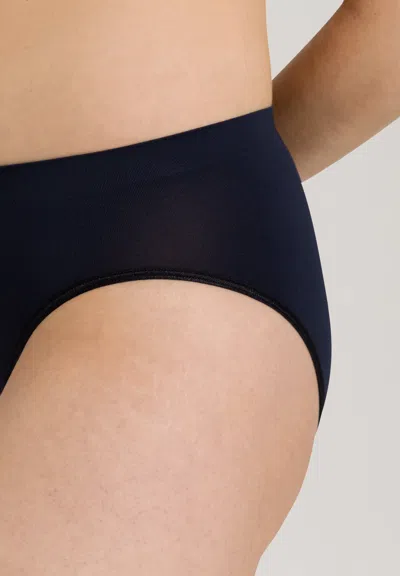 Hanro Touch Feeling High Cut Brief In Black