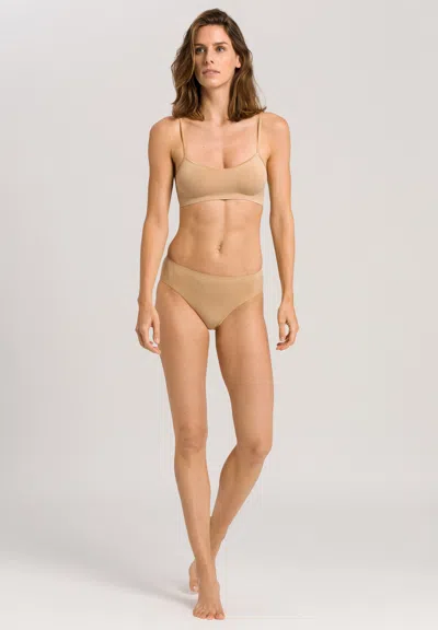 Hanro Touch Feeling Spaghetti Crop Top In Neutral