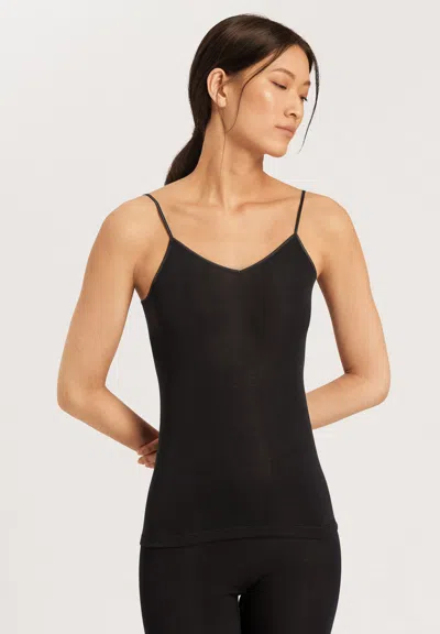 Hanro Seamless Cotton V-neck Camisole In Black