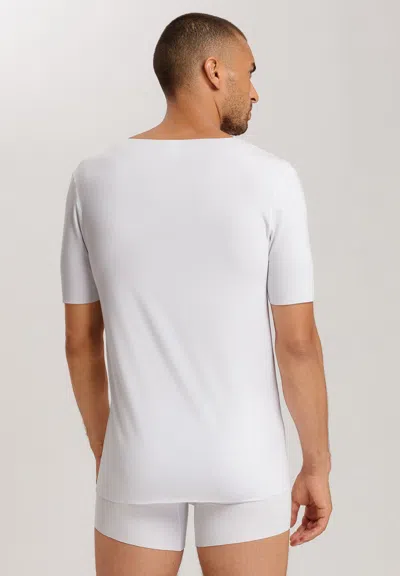 Hanro Cotton Sporty V-neck Cotton T-shirt In White