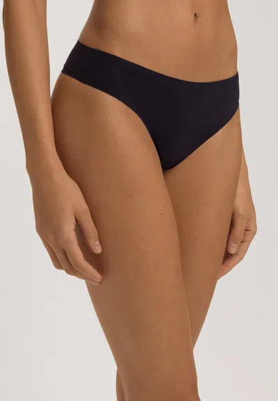 Hanro Invisible Touch Microfiber Seamless Bikini Brief In Black