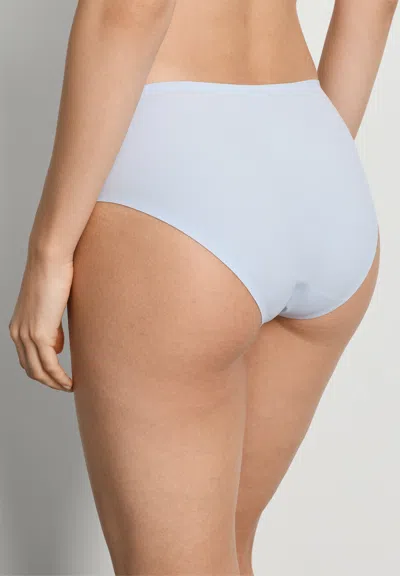 Hanro Invisible Touch Microfiber Seamless High Cut Brief In Multi