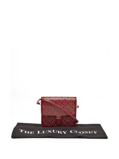 Pre-owned Alaïa Arabesque Studded Shoulder Bag In Red