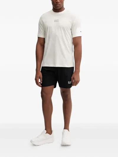 Ea7 Dynamic Athlete T-shirt In White