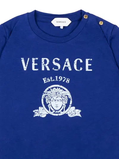 Versace Medusa-print T-shirt In Blue