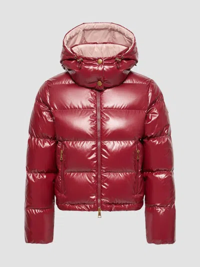 Moncler Niveole Short Down Jacket In Burgundy